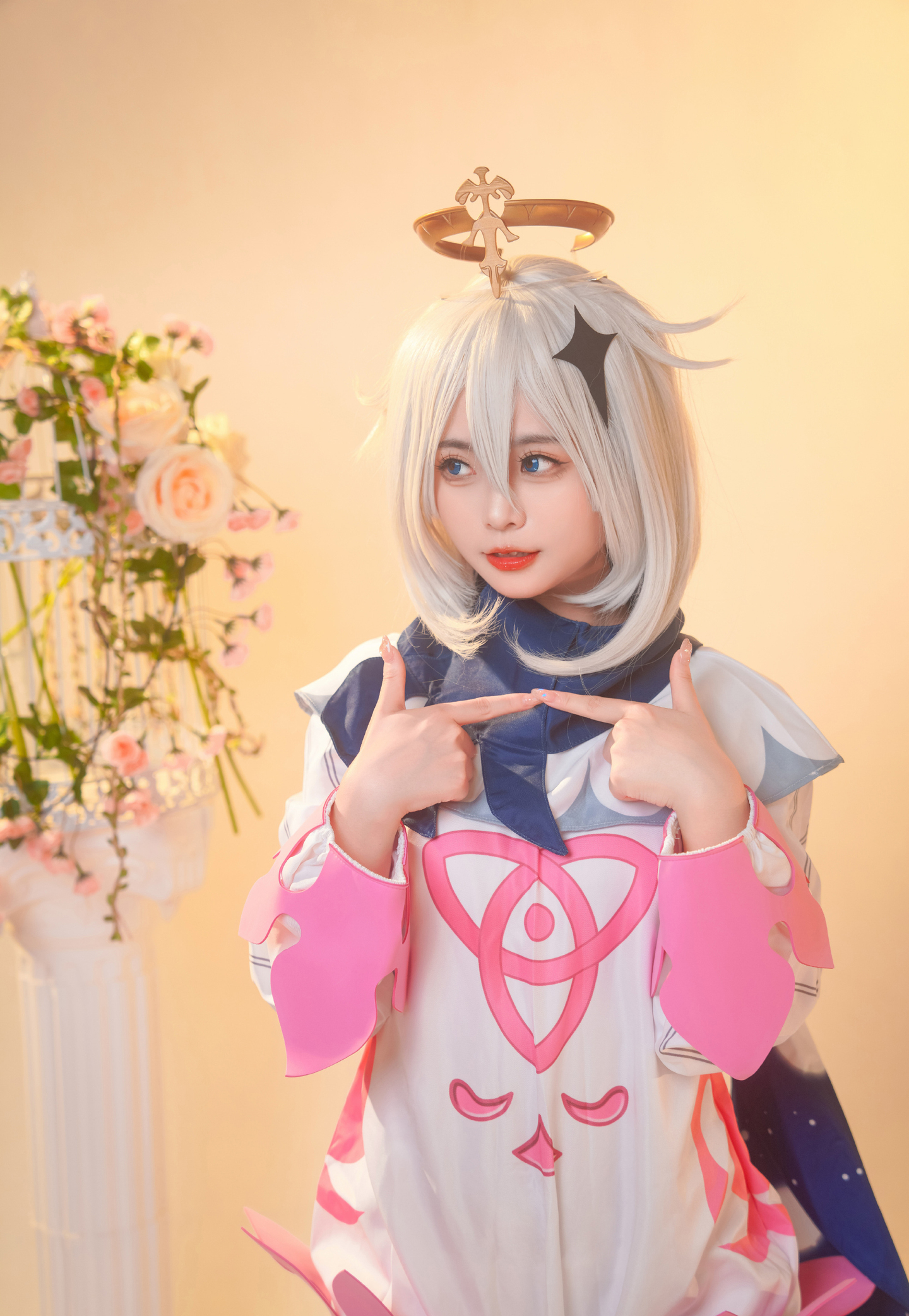 《原神》派蒙cosplay (7/9) 《原神》派蒙cosplay 第7张 - 派蒙图集