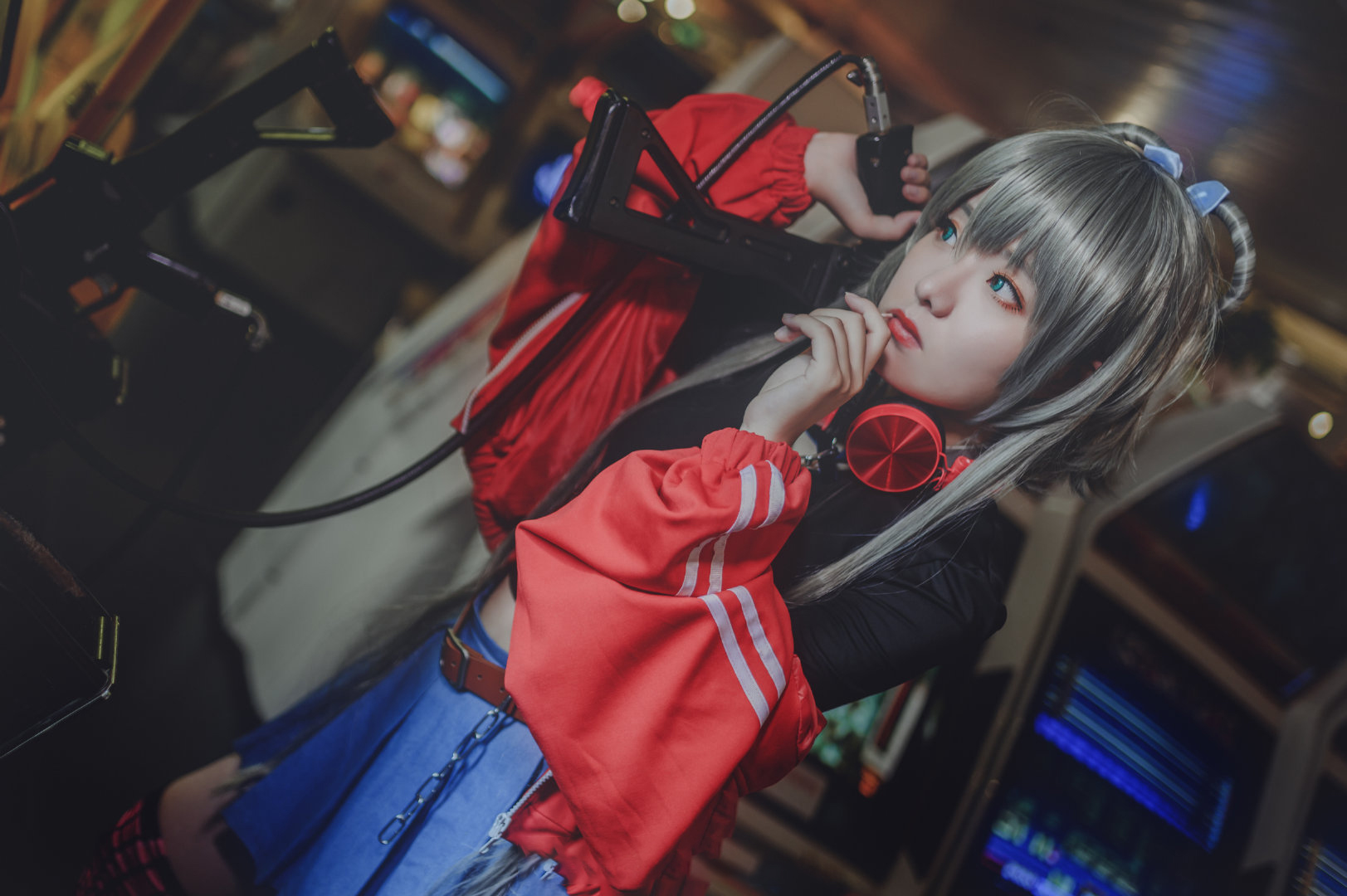 洛天依cosplay-二次元