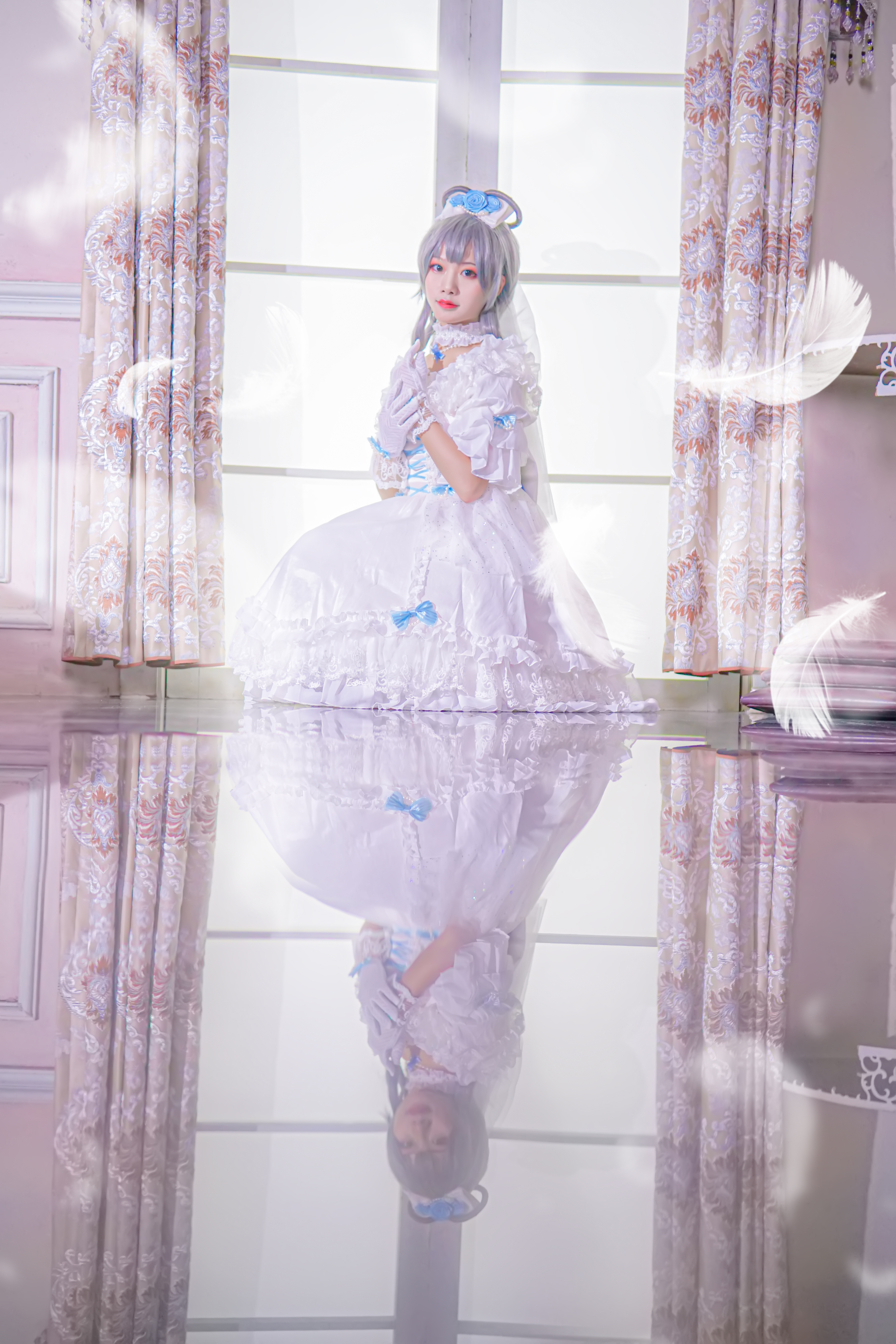 洛天依蔷薇花嫁cosplay-二次元