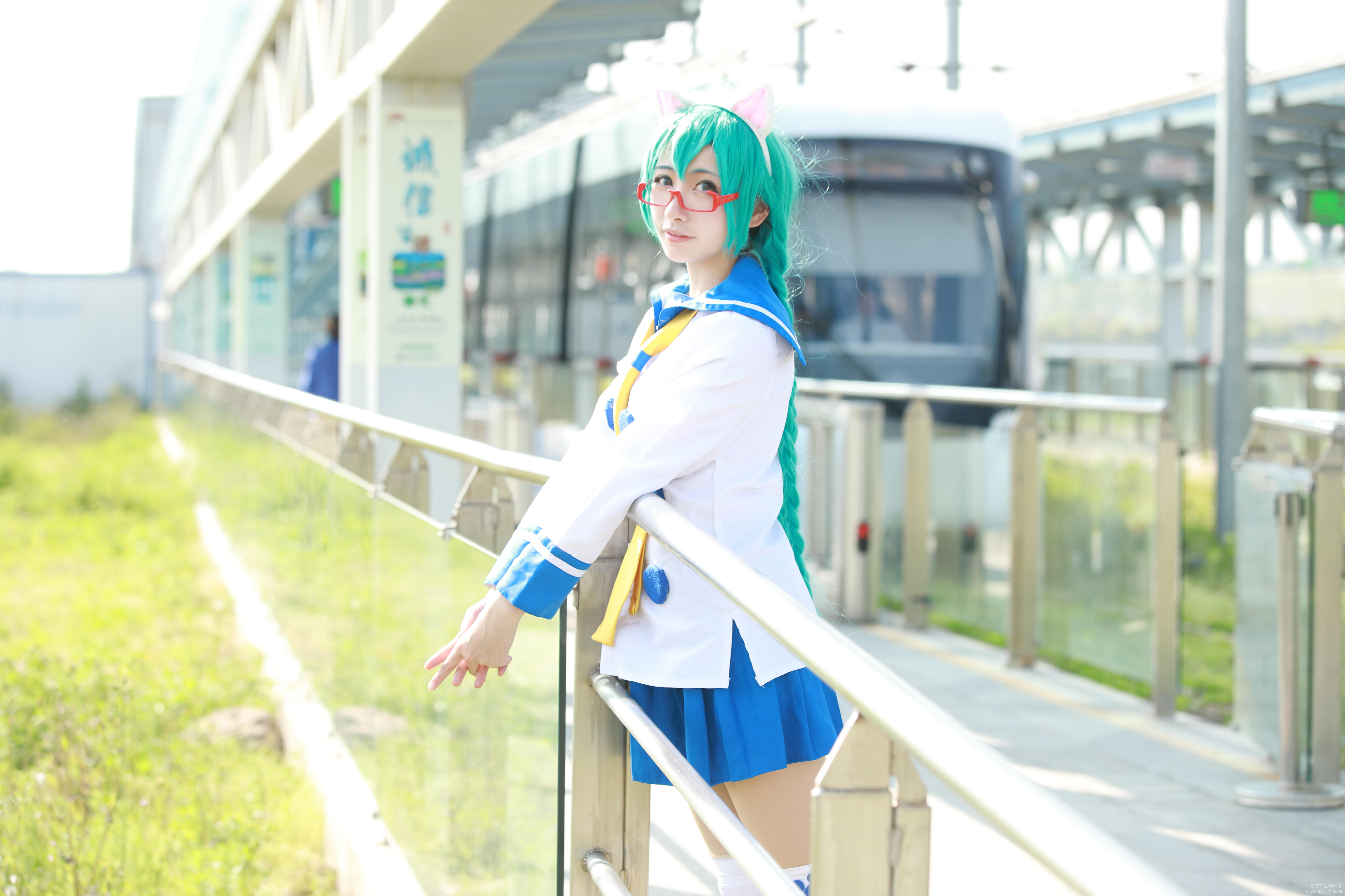 初音未来cosplay，快点喵，电车就要出发了-二次元