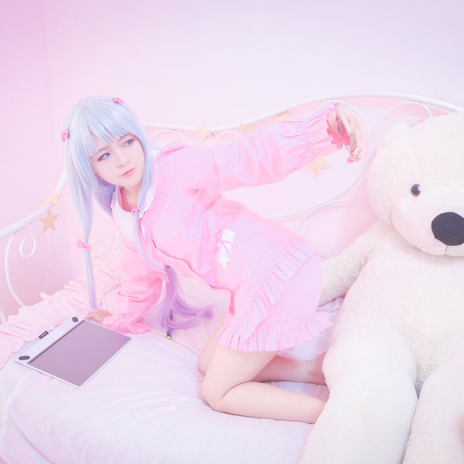 埃罗芒阿老师cosplay“我 我才不认识叫这名字的人！”
