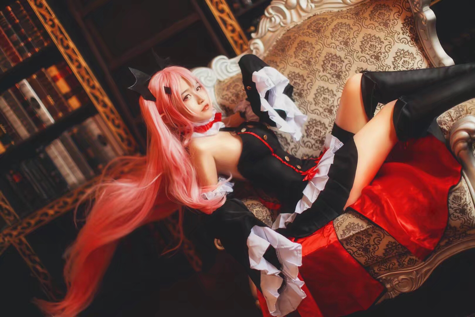 终结的炽天使克鲁鲁Cosplay Man, man, give me your blood-二次元