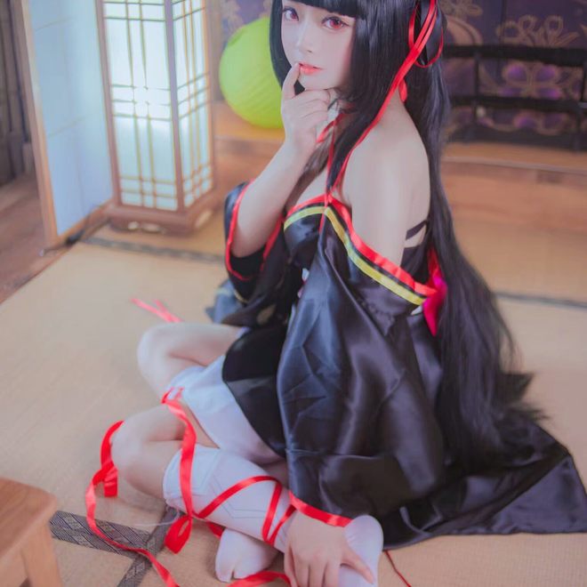 机巧少女不会受伤 夜夜cosplay，为了雷真夜夜什么都愿意