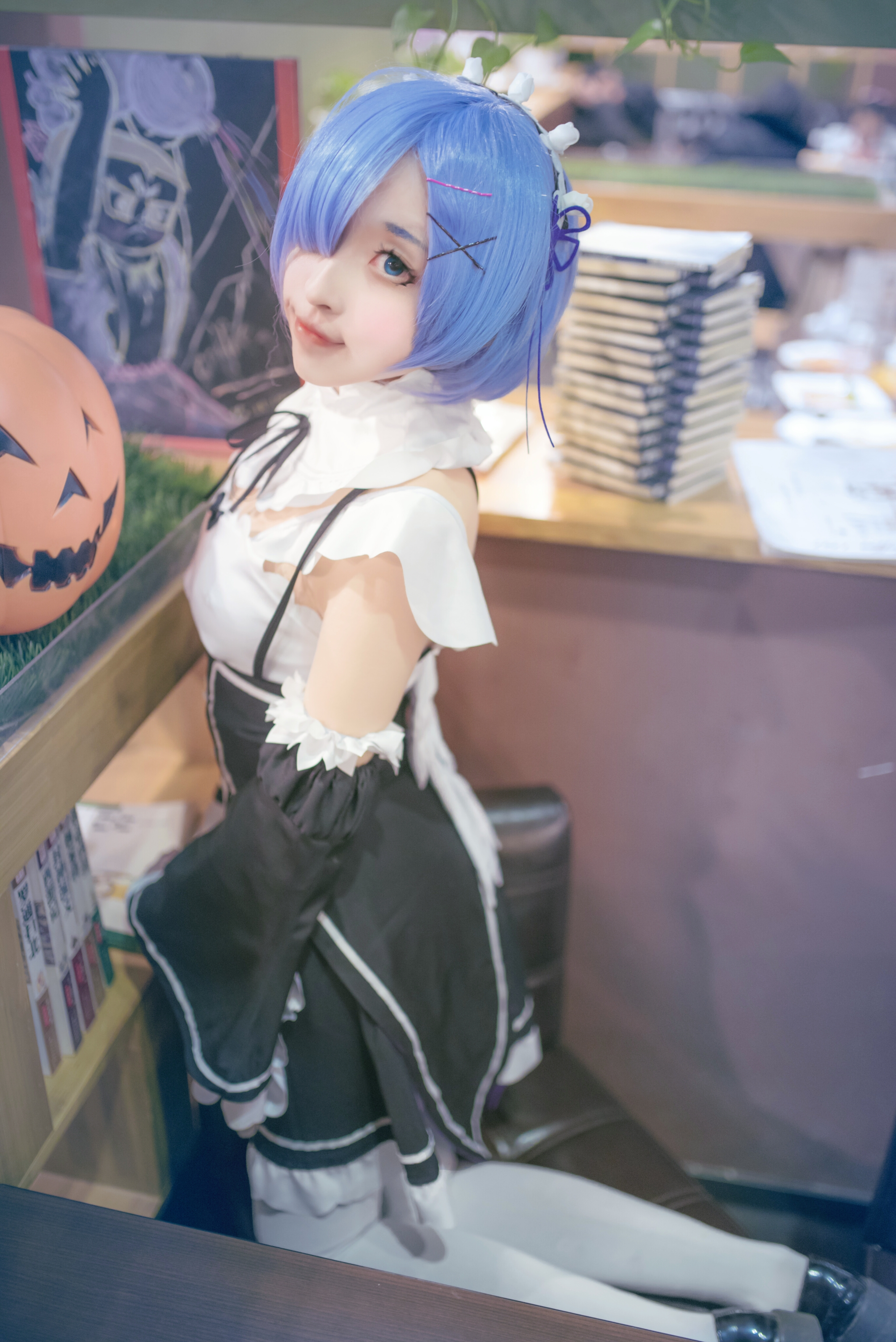 蕾姆cosplay，想吃点心吗？-二次元