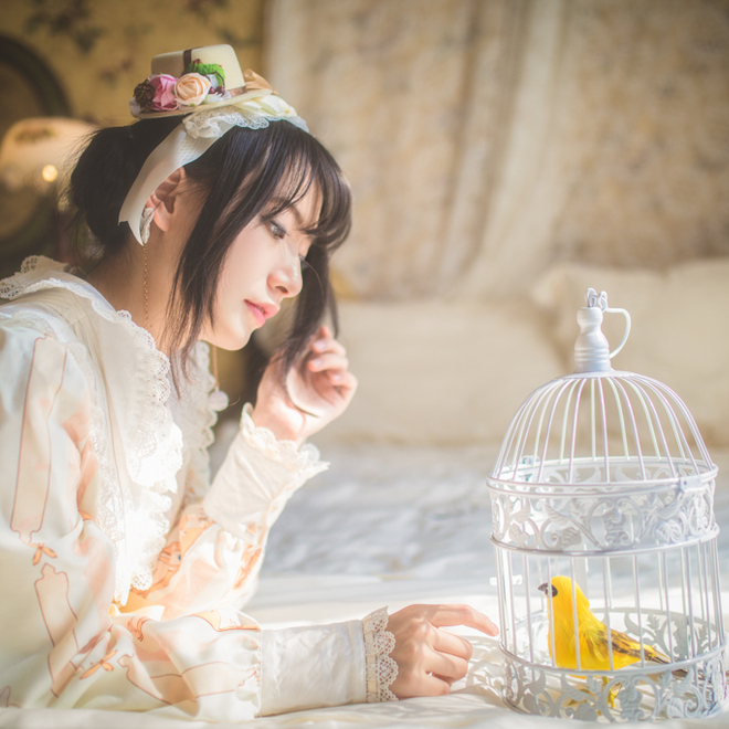 你是谷中最芬芳的百合，Lolita写真