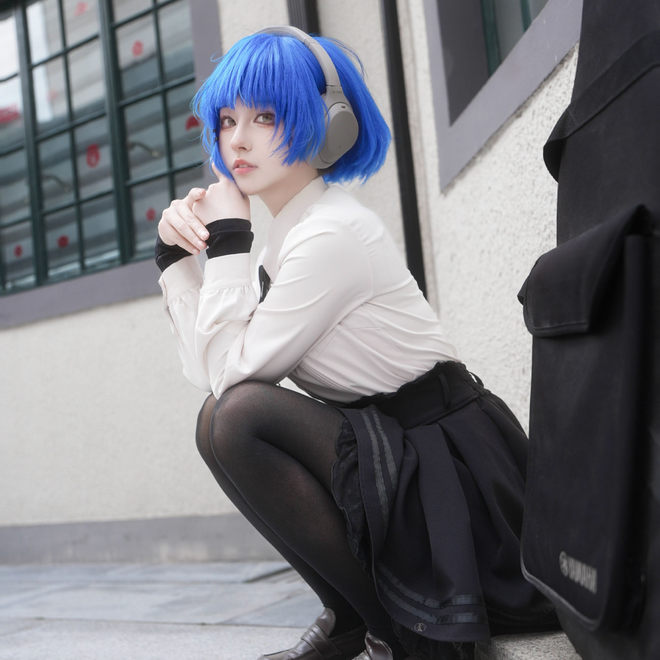 《孤独摇滚！》山田凉cosplay