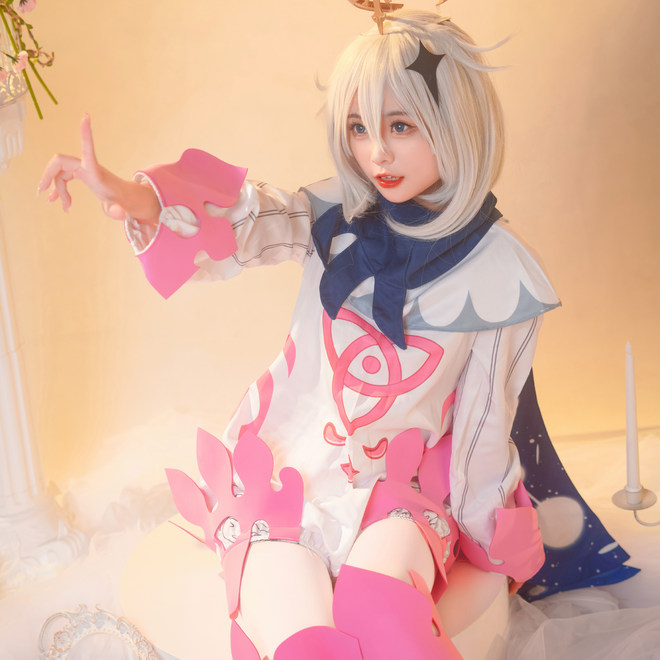 《原神》派蒙cosplay