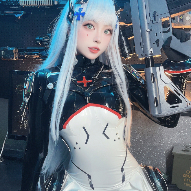 《少女前线2》HK416 - 子夜福音cosplay