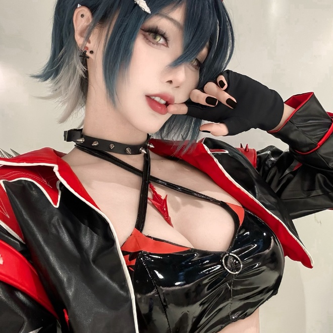 《碧蓝航线》胡滕 赛车cosplay