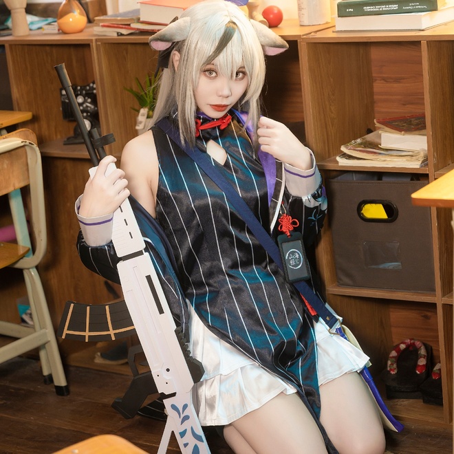 《蔚蓝档案》春原心奈cosplay
