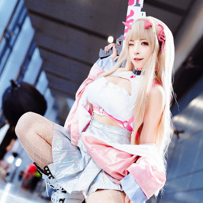 《胜利女神：妮姬》毒蛇cosplay 