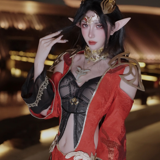 《斗破苍穹》美杜莎cosplay