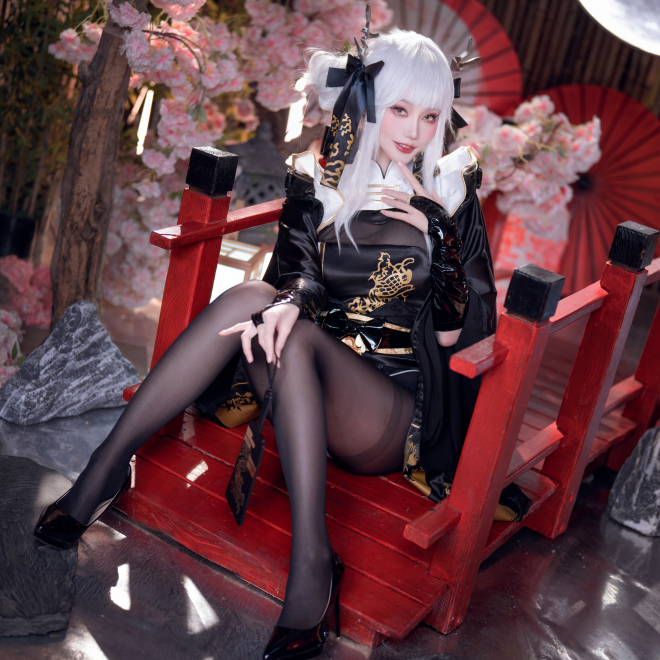 《nikke:胜利女神》白兔cosplay