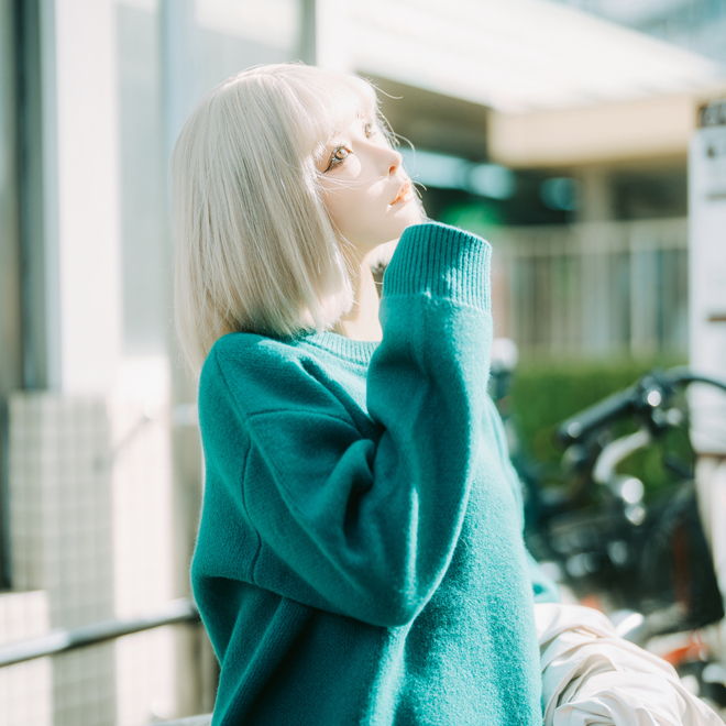 《秋寻》绿毛衣少女 写真