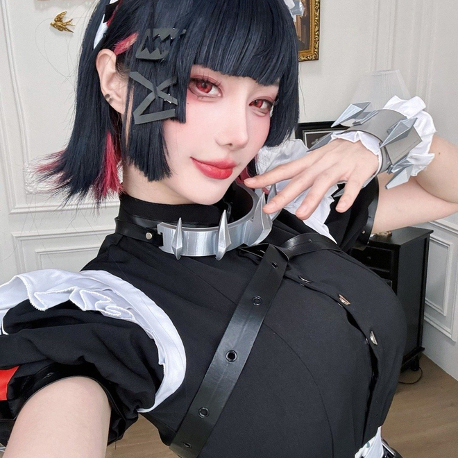 《绝区零》鲨鱼妹艾莲·乔cosplay