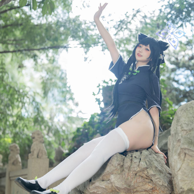《蔚蓝档案》幼瞬cosplay