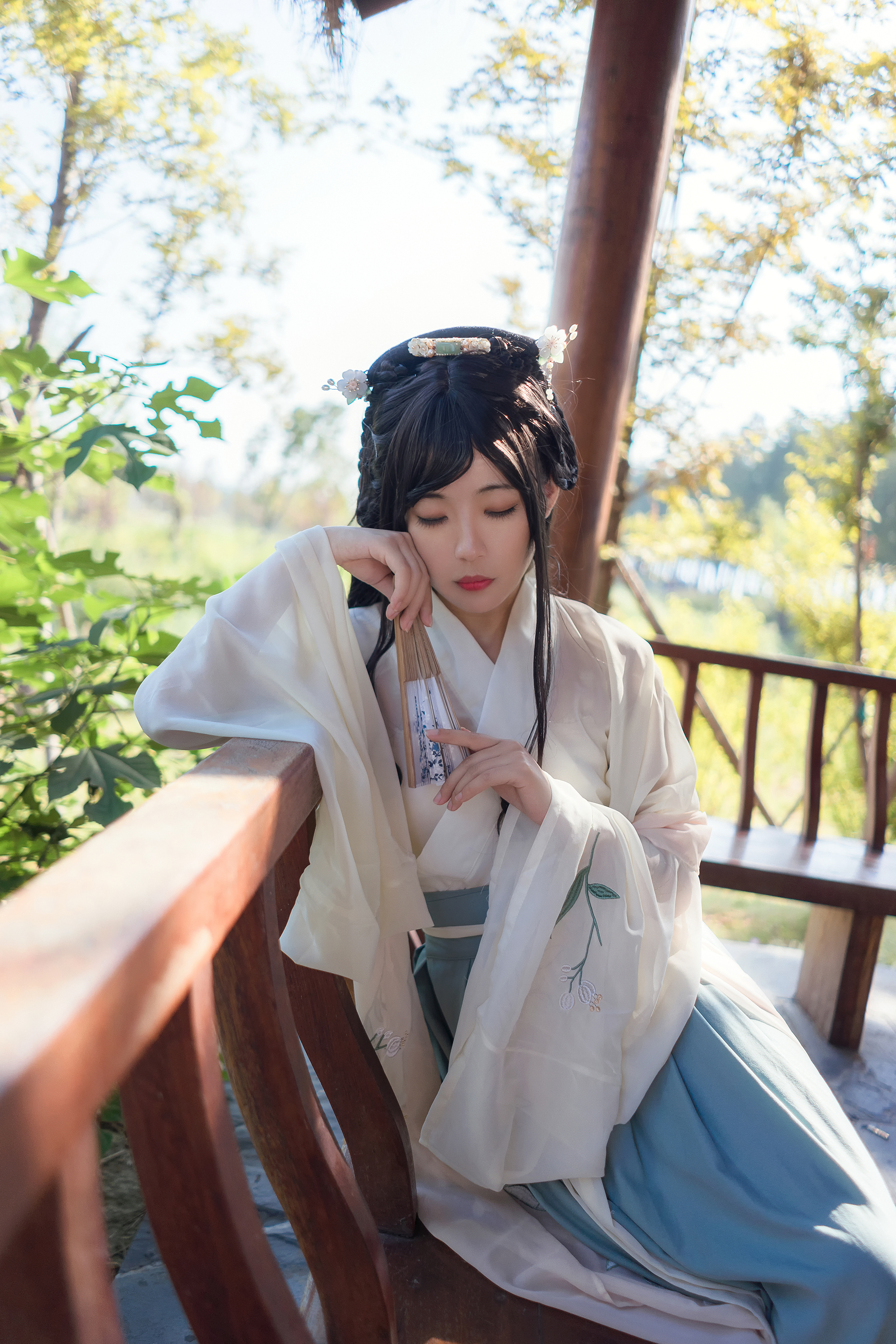 杜若汉服