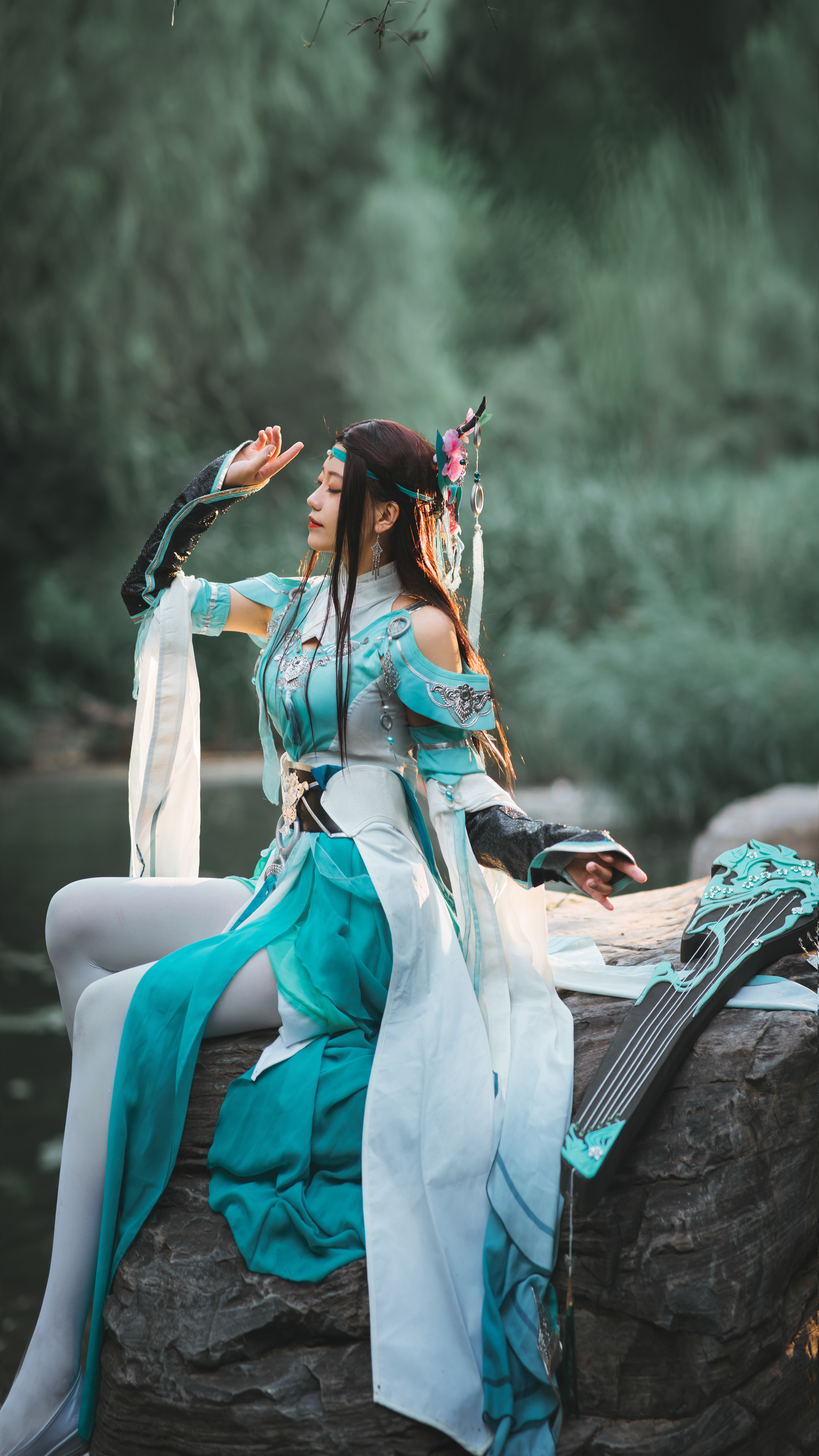 剑网三长歌门雪河琴娘cosplay